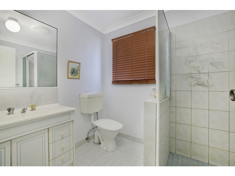 69 Amberjack Street, Manly West QLD 4179