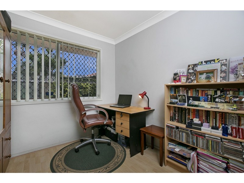 69 Amberjack Street, Manly West QLD 4179