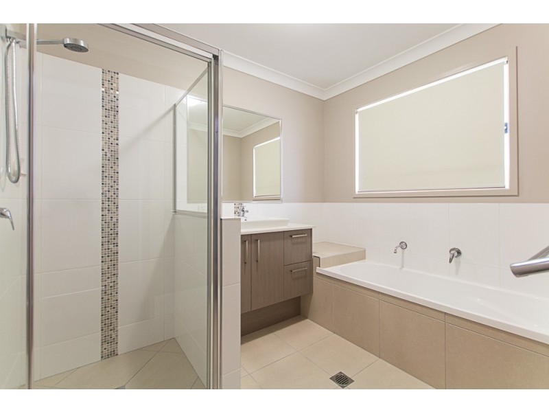 47 Bulgin Avenue, Wynnum QLD 4178