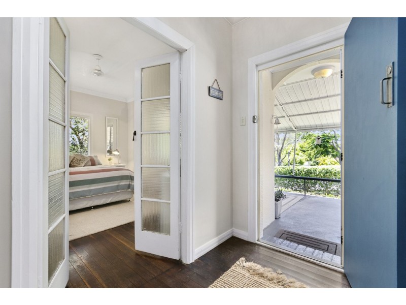 32 Parramatta Street, Manly QLD 4179