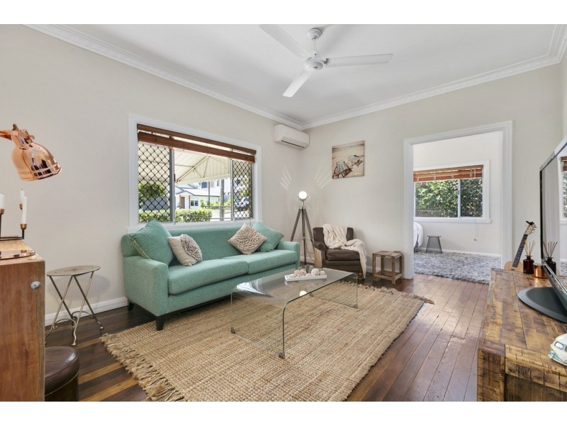 32 Parramatta Street, Manly QLD 4179