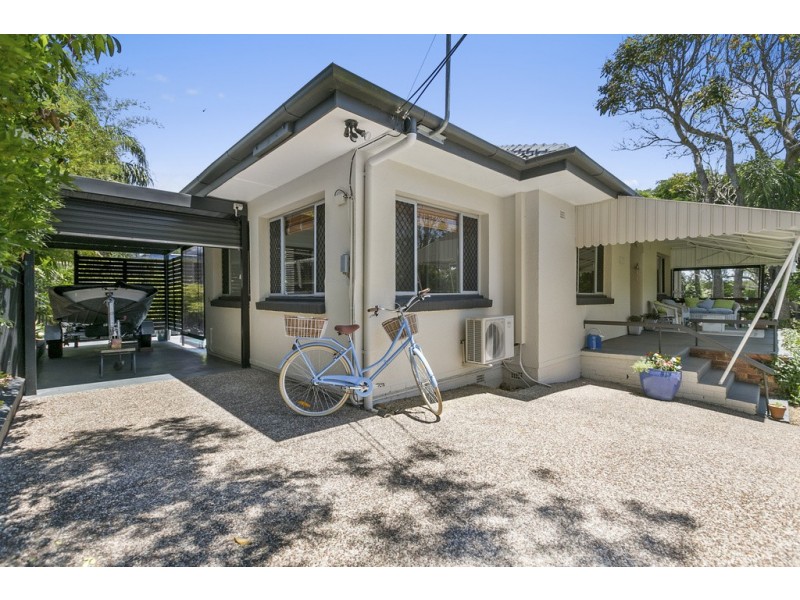 32 Parramatta Street, Manly QLD 4179