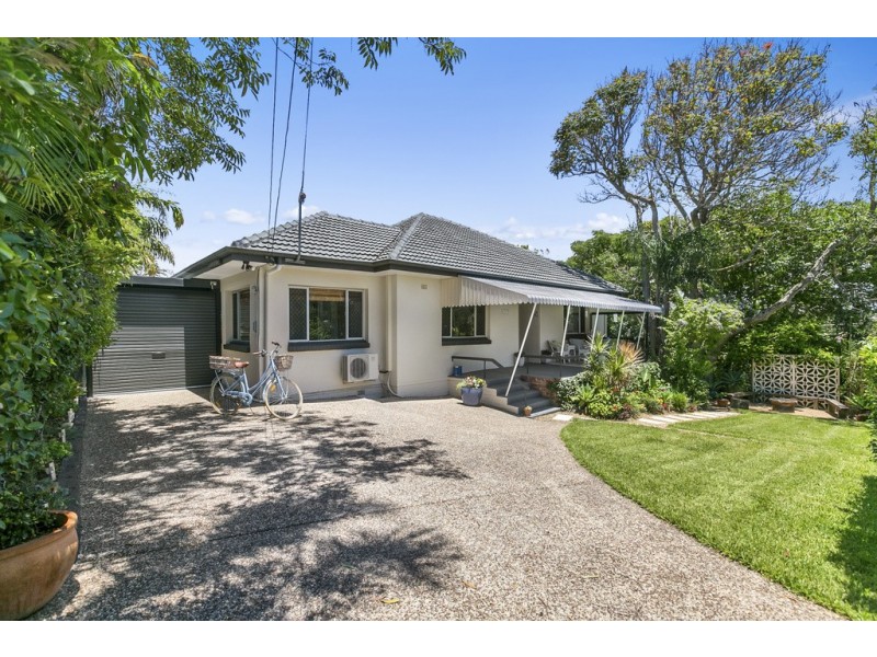 32 Parramatta Street, Manly QLD 4179