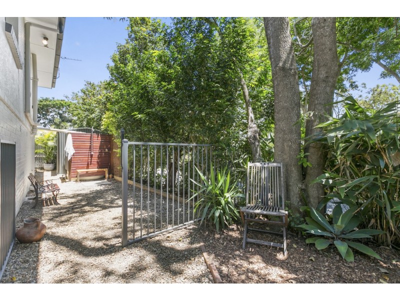 32 Parramatta Street, Manly QLD 4179