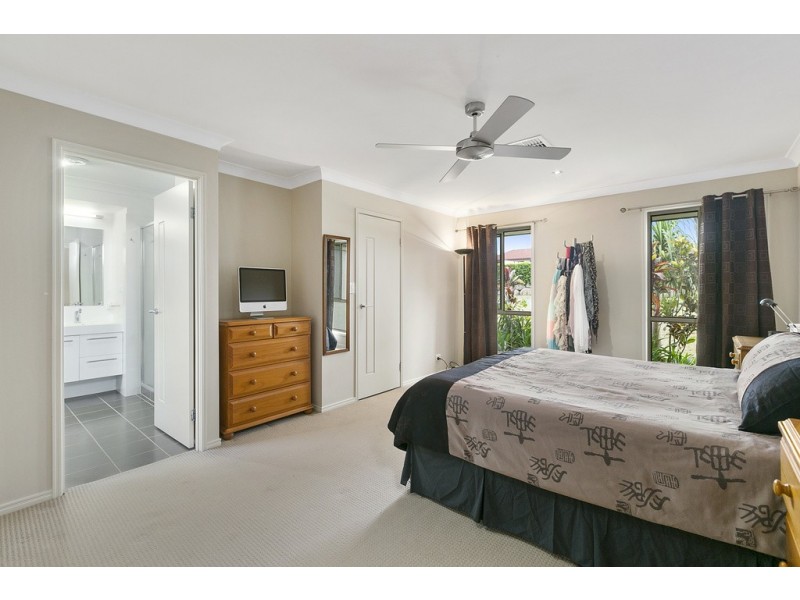 21 Schonrock Street, Wellington Point QLD 4160