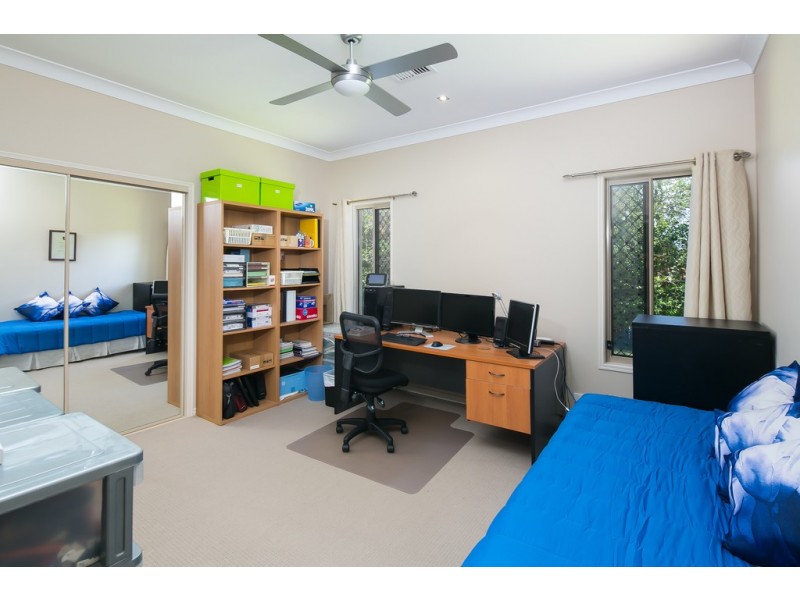 21 Schonrock Street, Wellington Point QLD 4160