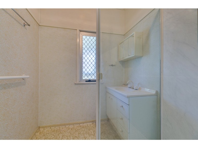 9 Milfoil Street, Manly West QLD 4179