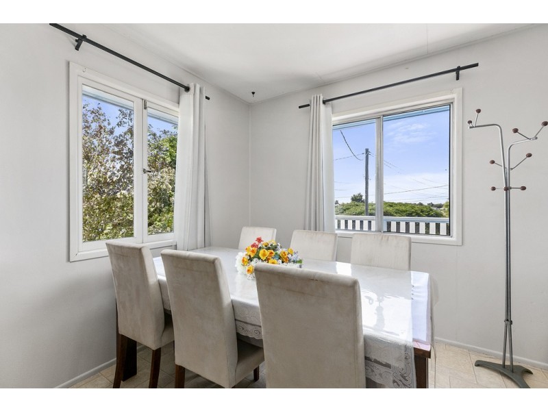 168 Randall Road, Wynnum West QLD 4178