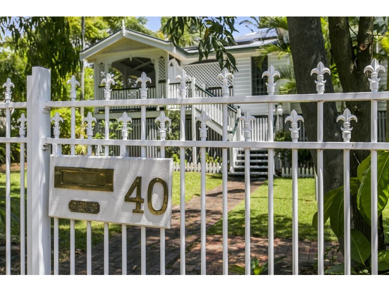 40 Fisher Street, Manly QLD 4179