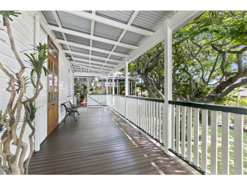 40 Fisher Street, Manly QLD 4179