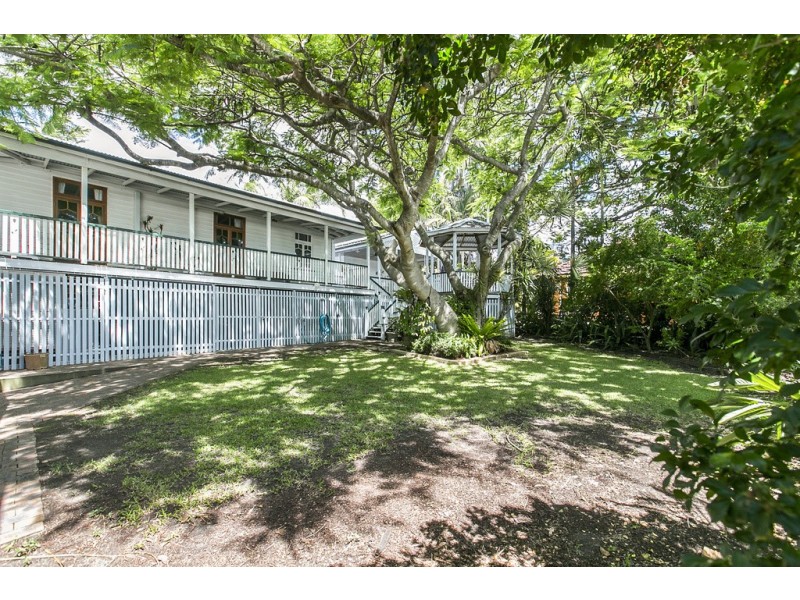 40 Fisher Street, Manly QLD 4179