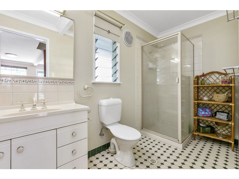 41 Milfoil Street, Manly West QLD 4179