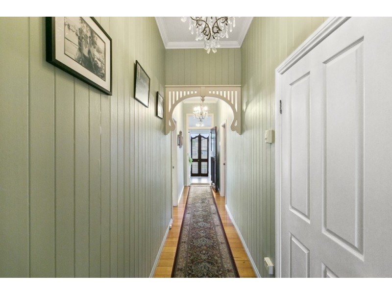 17 Beltana Street, Lota QLD 4179