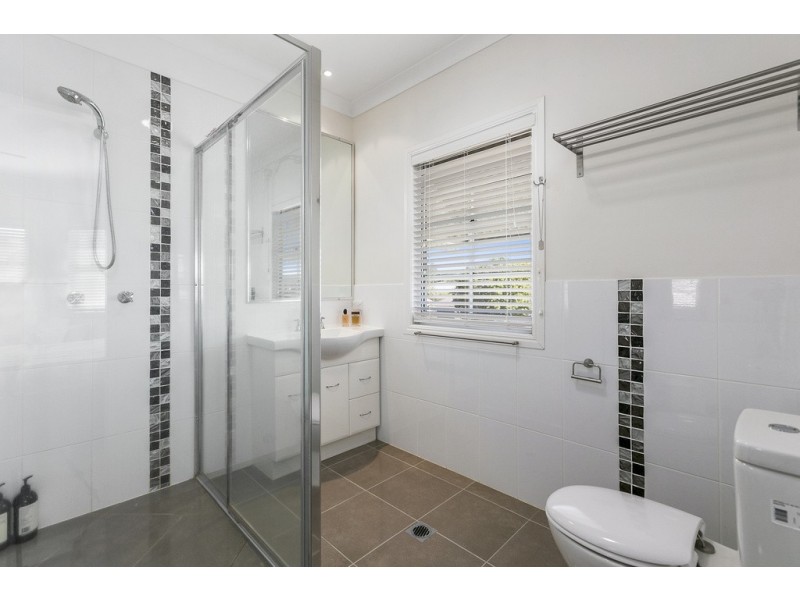 84 Richard Street, Lota QLD 4179