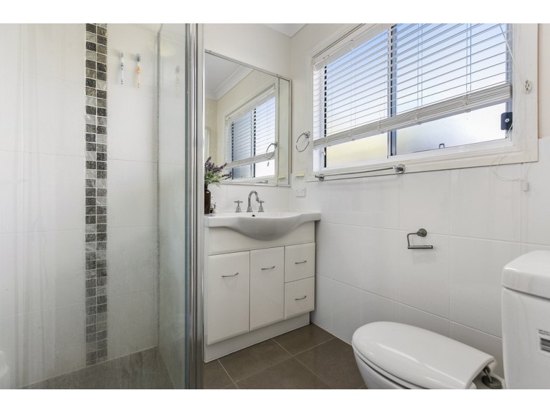 84 Richard Street, Lota QLD 4179