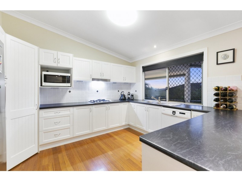 23 Sweetapple Place, Manly West QLD 4179