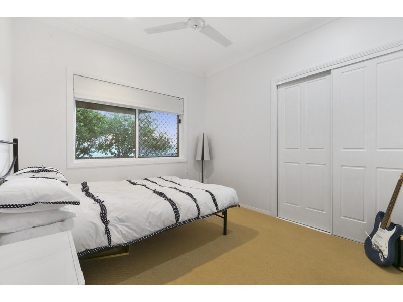 23 Sweetapple Place, Manly West QLD 4179