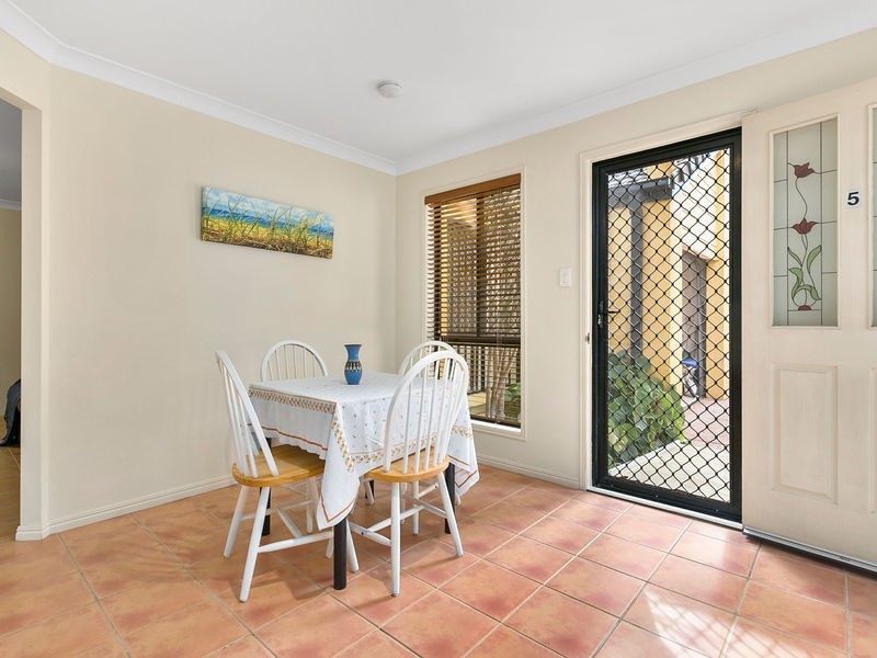 5/5 BARFORD STREET, Moorooka QLD 4105