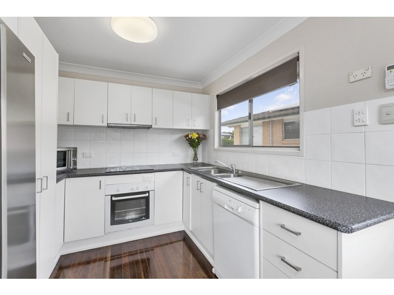 3 Helmhold Street, Wynnum QLD 4178