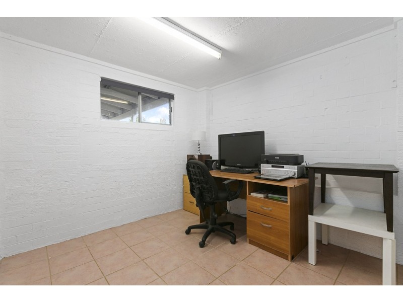 3 Helmhold Street, Wynnum QLD 4178