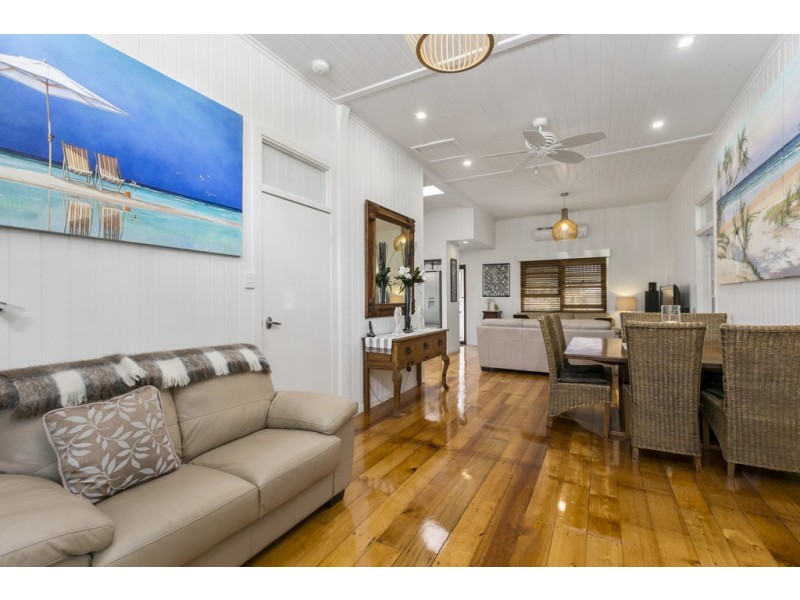 30 Irene Street, Wynnum QLD 4178