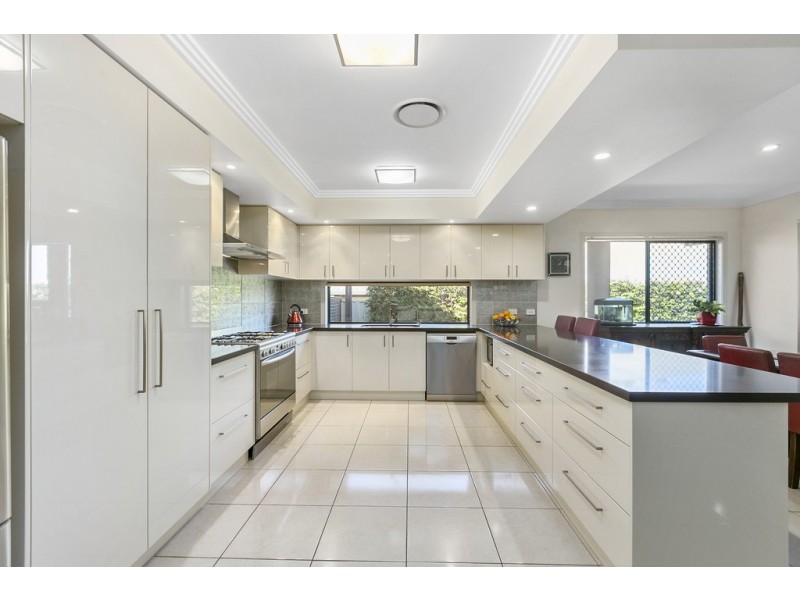 2-36 Duncan Street, Wynnum West QLD 4178