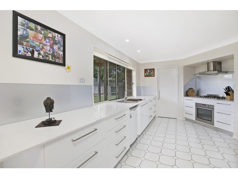 1 Teraglin St, Manly West QLD 4179