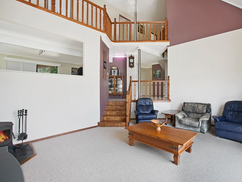 1 Teraglin St, Manly West QLD 4179