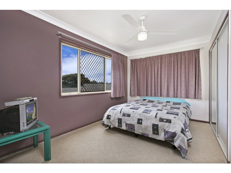 1 Teraglin St, Manly West QLD 4179