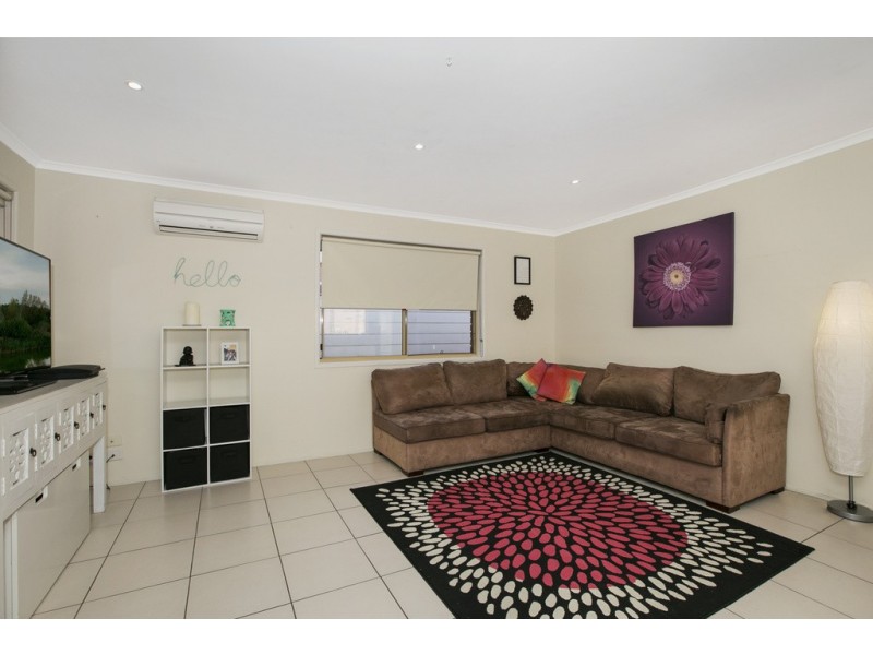 45 Buderim St, Manly QLD 4179