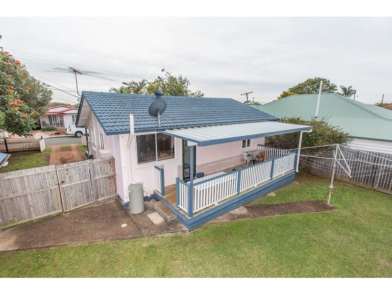 5 Higlett Street, Scarborough QLD 4020