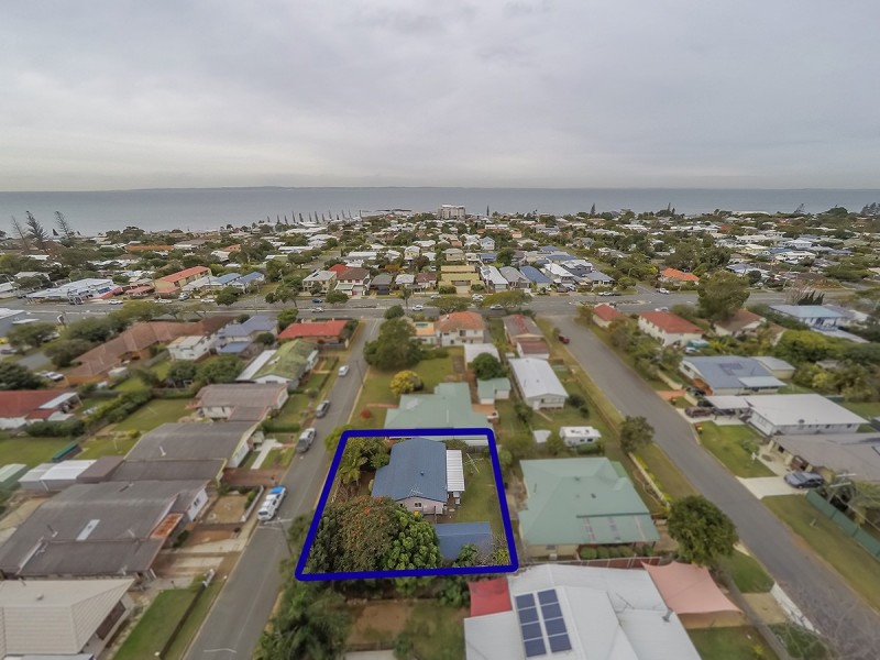 5 Higlett Street, Scarborough QLD 4020