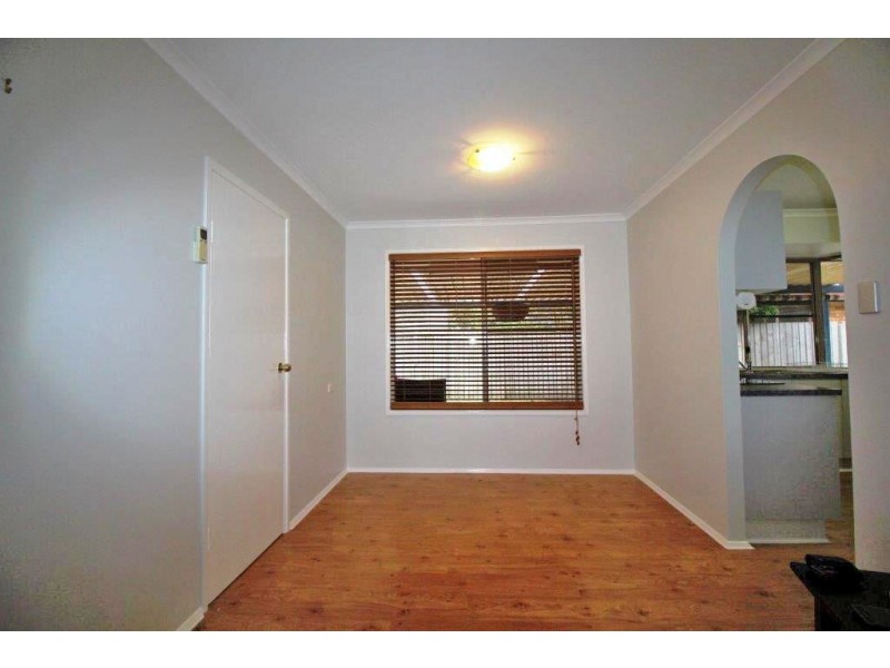 2 Adam Street, Beachmere QLD 4510