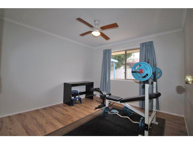 2 Adam Street, Beachmere QLD 4510
