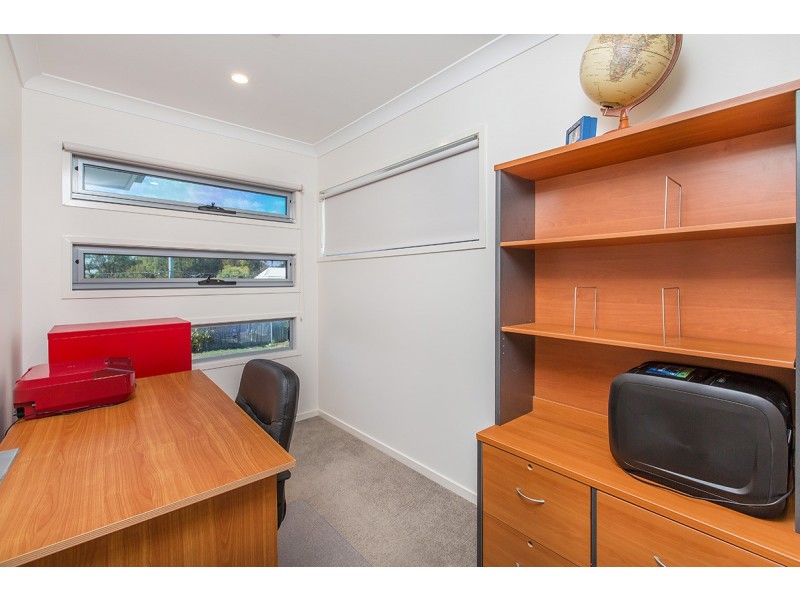 13 Hawthorne Street, Woody Point QLD 4019