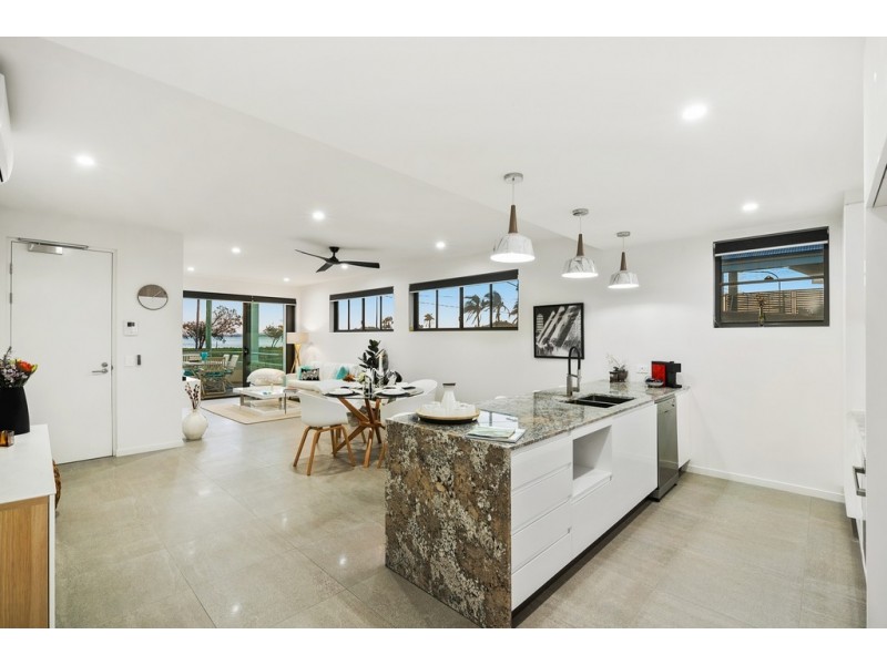 214 Hornibrook Esplanade, Woody Point QLD 4019
