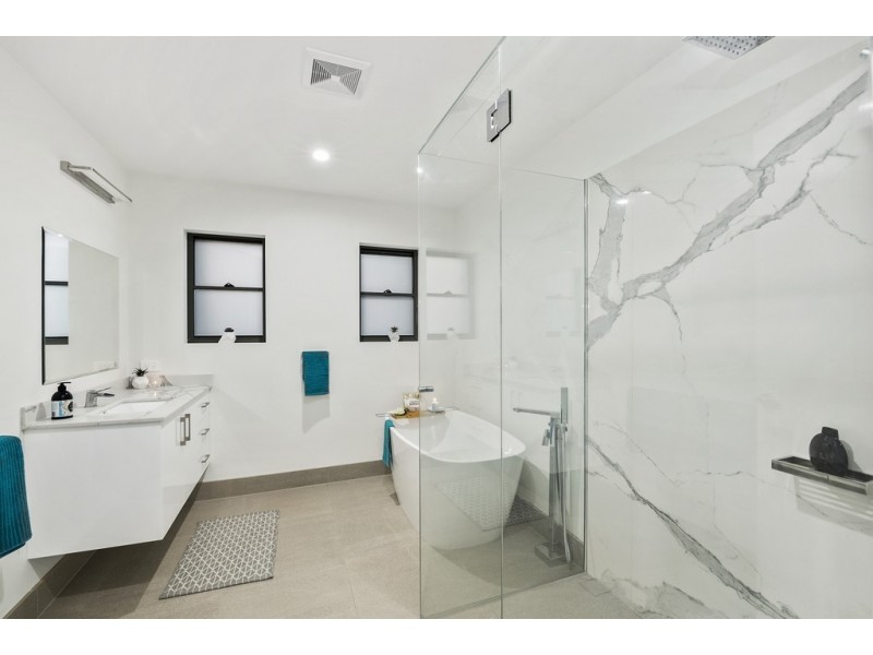 214 Hornibrook Esplanade, Woody Point QLD 4019