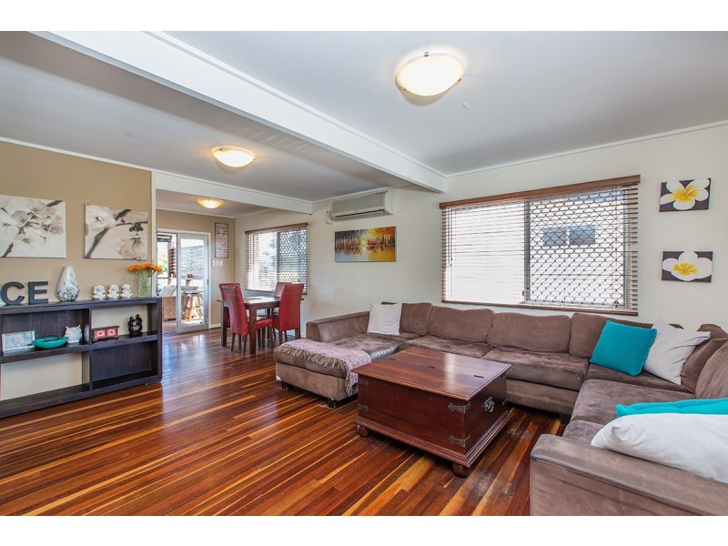 1 Wave Street, Kippa-ring QLD 4021
