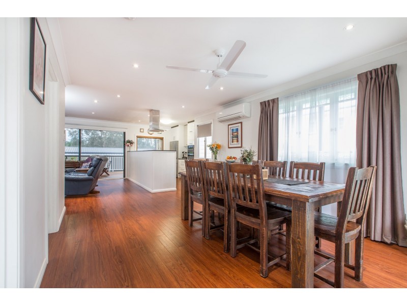 21 Barton Street, Sandgate QLD 4017