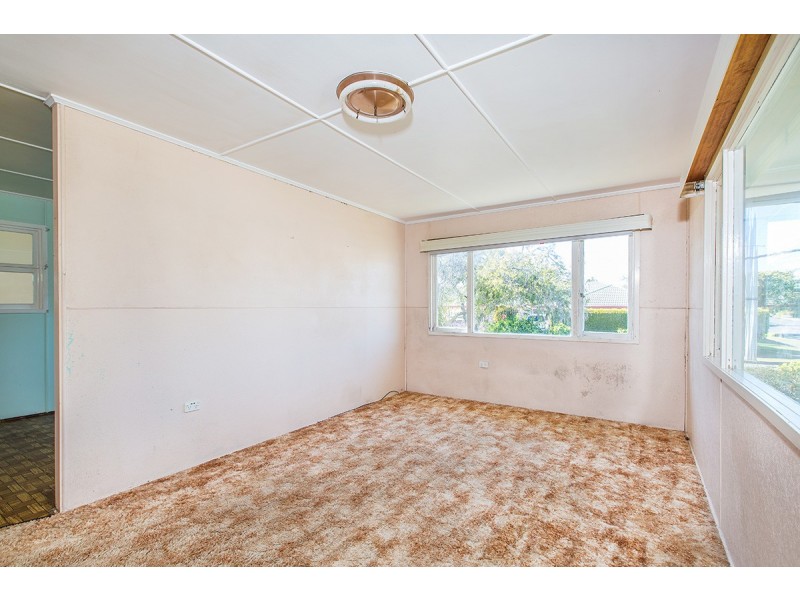 58 Georgina Street, Woody Point QLD 4019