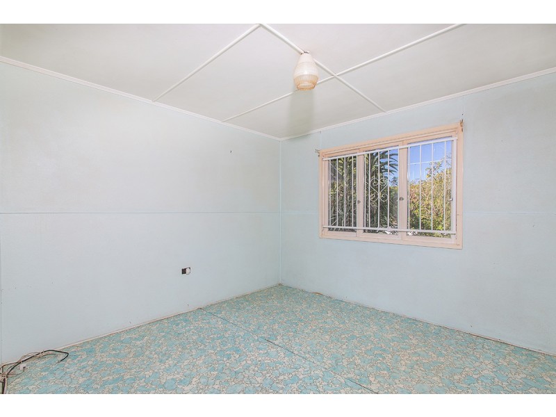 58 Georgina Street, Woody Point QLD 4019