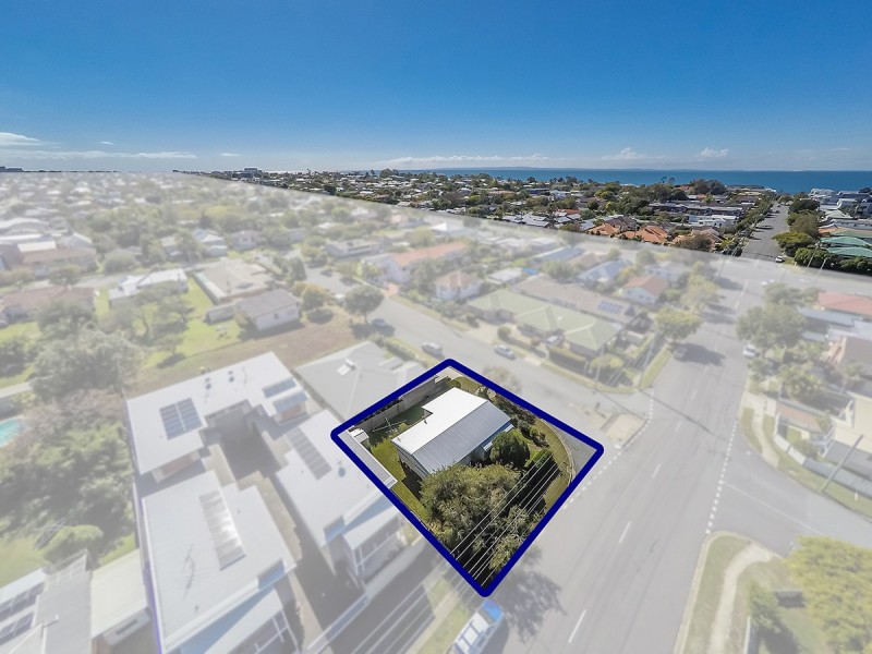 58 Georgina Street, Woody Point QLD 4019