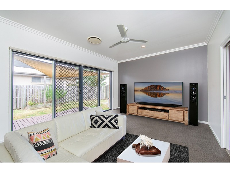 17 Freeman Street, North Lakes QLD 4509