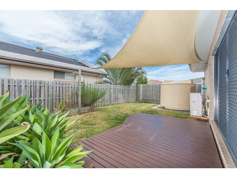 17 Freeman Street, North Lakes QLD 4509