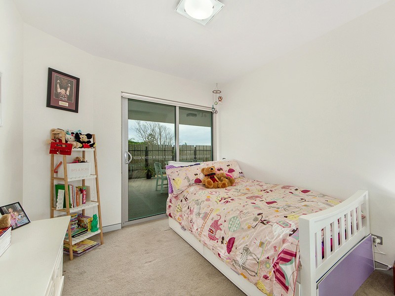 6/80 Hornibrook Esplanade, Clontarf QLD 4019