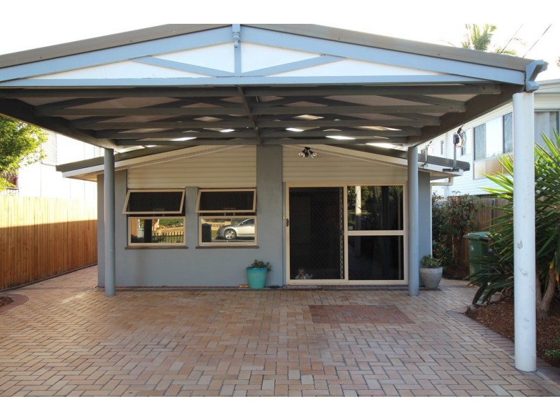 5 O’Connell Street, Redcliffe QLD 4020