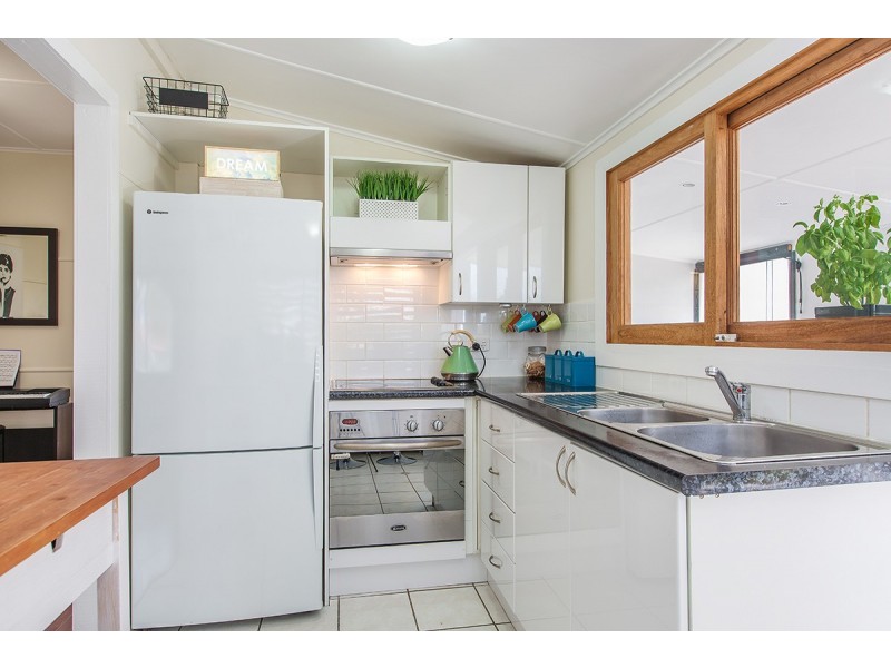 69 Joseph Street, Margate QLD 4019