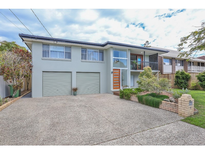 4 Joanna Street, Clontarf QLD 4019