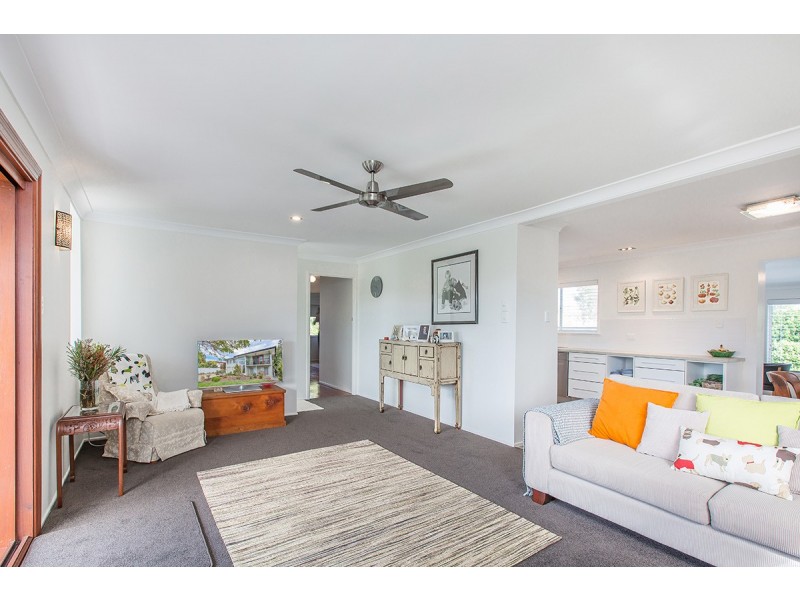 4 Joanna Street, Clontarf QLD 4019