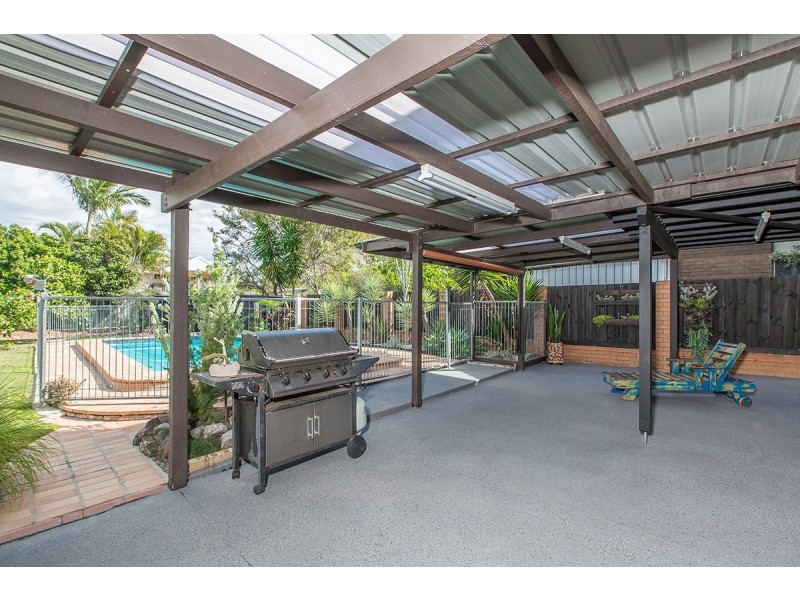 4 Joanna Street, Clontarf QLD 4019